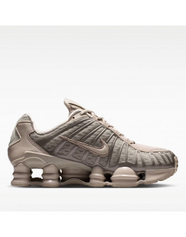 Женские кроссовки Nike Shox TL AR3566-204 - бежевые