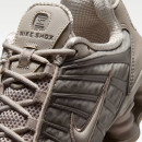 Женские кроссовки Nike Shox TL AR3566-204 - бежевые