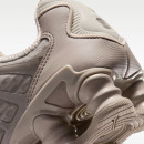 Женские кроссовки Nike Shox TL AR3566-204 - бежевые