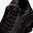 Подростковые кроссовки Nike Shox R4 CW2626-003 - черные