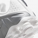 Подростковые кроссовки Nike Shox R4 CW2626-101 - бело-серые