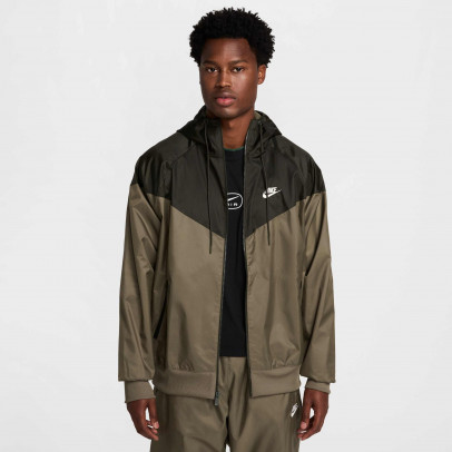 Мужская куртка Nike Sportswear Windrunner DA0001-222 - зеленая