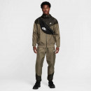Мужская куртка Nike Sportswear Windrunner DA0001-222 - зеленая