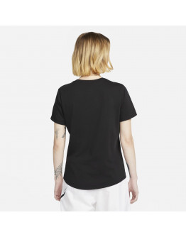 Футболка Nike Sportswear Club Essentials DX7902-010 - черная