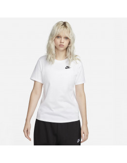 Футболка Nike Sportswear Club Essentials DX7902-100 - белая
