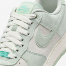 Женская обувь Nike Air Force 1 '07 SE HQ1497-099 - зеленый-белый
