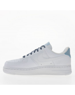 Женские кроссовки Nike Air Force 1 '07 IB7167-101 - белые