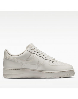 Мужская обувь Nike Air Force 1 '07 IH1698-003 - белые