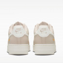 Женские кроссовки Nike Air Force 1 '07 IV5197-200 - бежевые