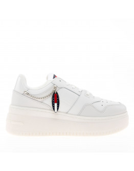 Обувь Tommy Jeans TJW Retro Flatform Charm EN0EN02421-YBL - белые