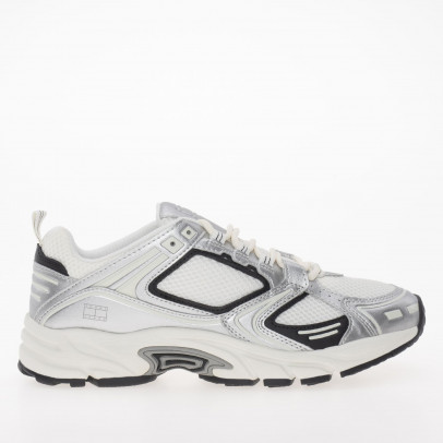 Кроссовки Tommy Jeans Archive Runner EN0EN02680-PE6 - серебряные