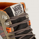 Мужские кроссовки Vans SK8-Hi Gore-Tex Insulated VN000DARBKL1 - зеленые